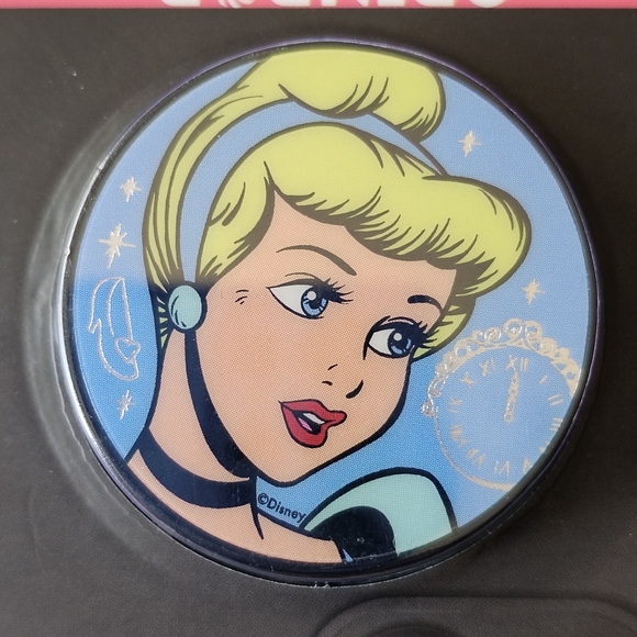 SpinPop - Silver Foil Cinderella (DISNEY) - Picture 1 of 4